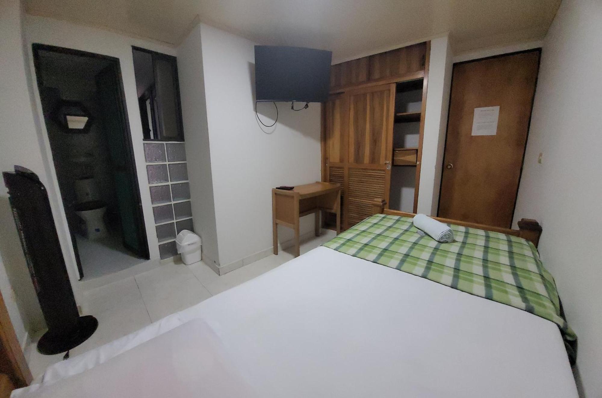 Hotel San Vicente Medellin Bagian luar foto